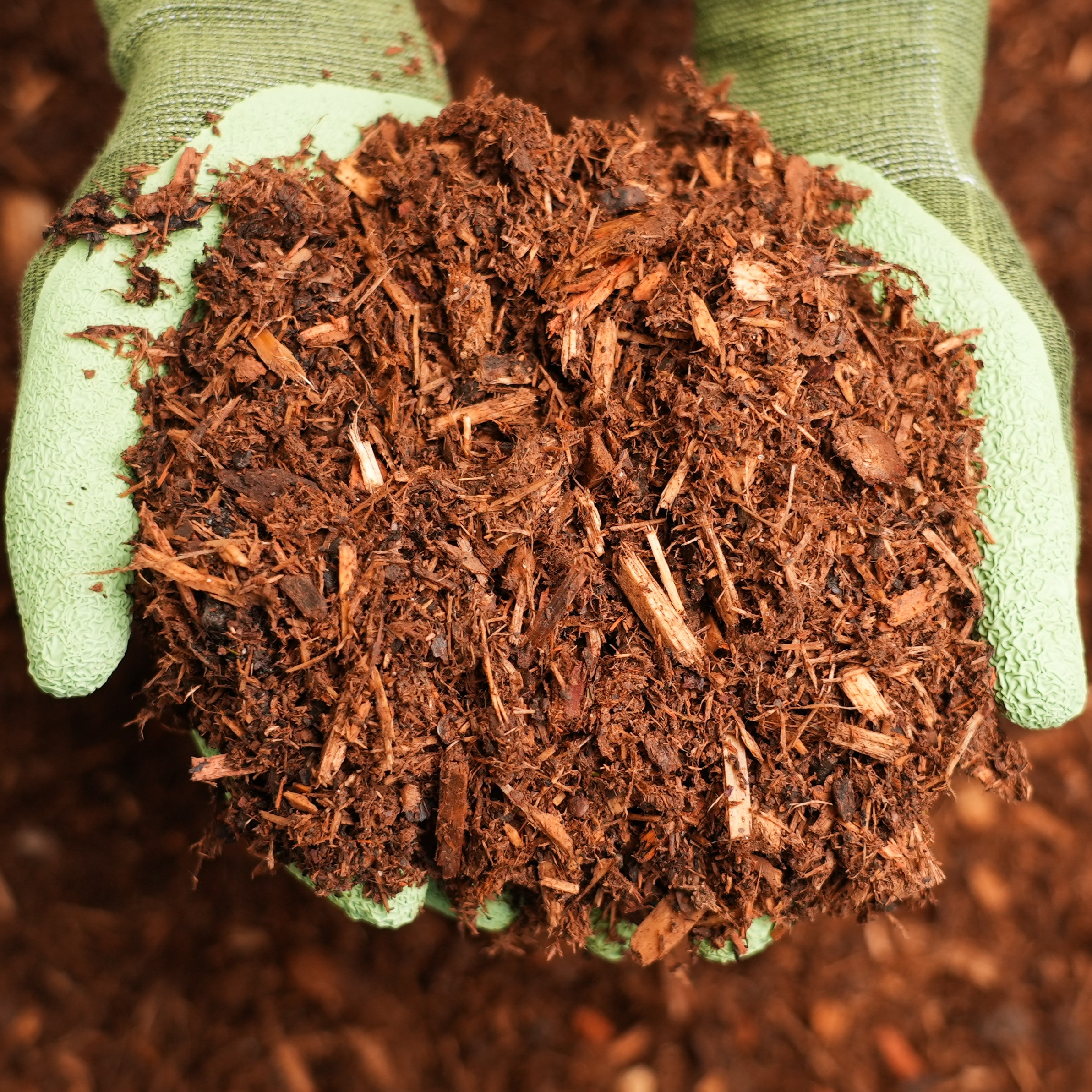 Premium Hemlock Blend Mulch
