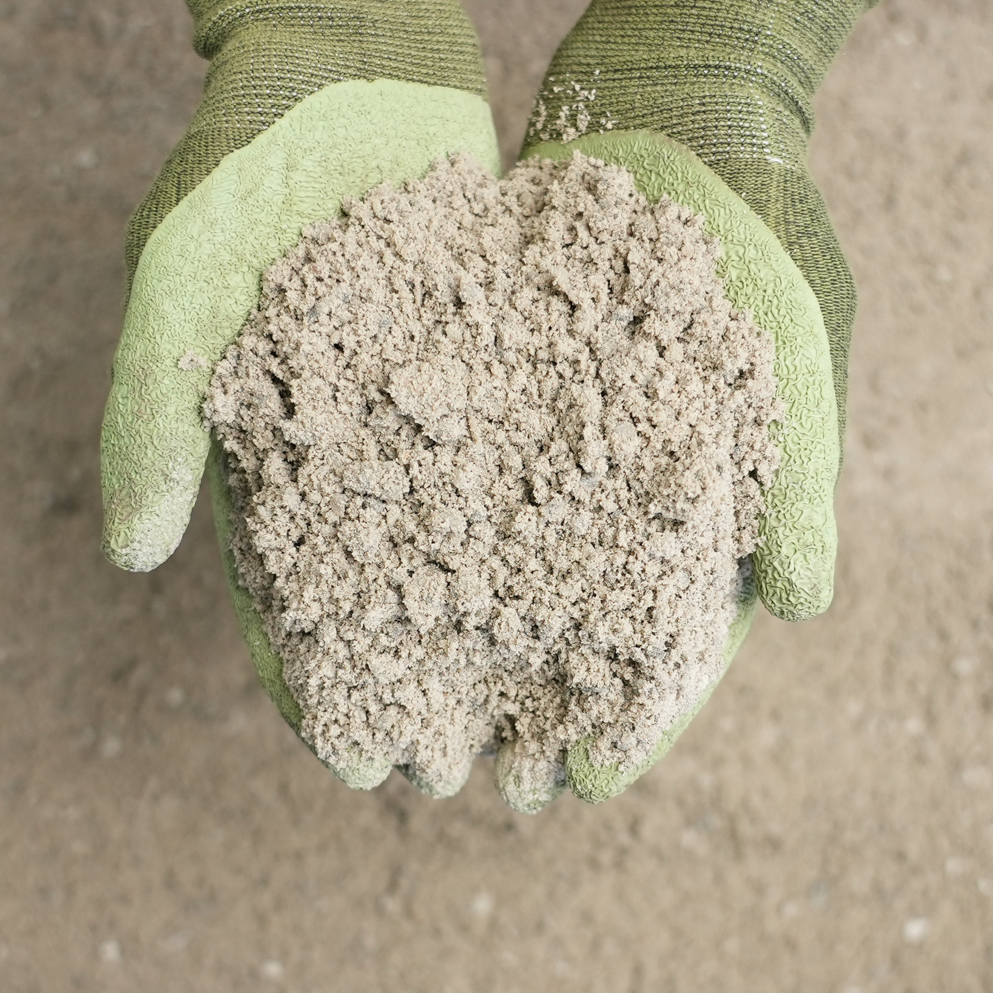 Screened Fine Paver Sand